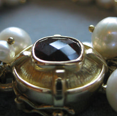 LIVE AUCTION: Garnet & Fresh Water Pearl Bracelet & Earring Set
